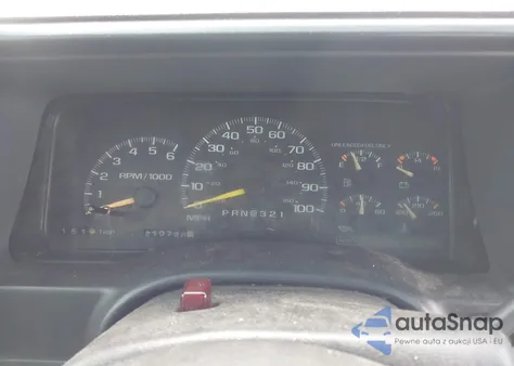 1998 Chevrolet K1500 Fleetside z USA, uszkodzony, nr VIN 1GCEK14R7WZ153039